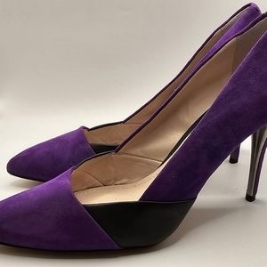 Vince Camuto Purple suede heels with black leather insert.